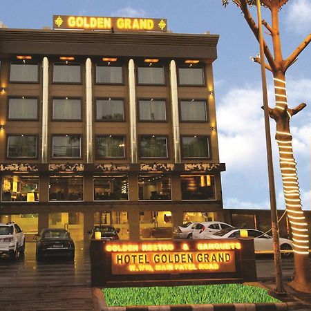 Hotel Golden Grand Delhi  Luaran gambar