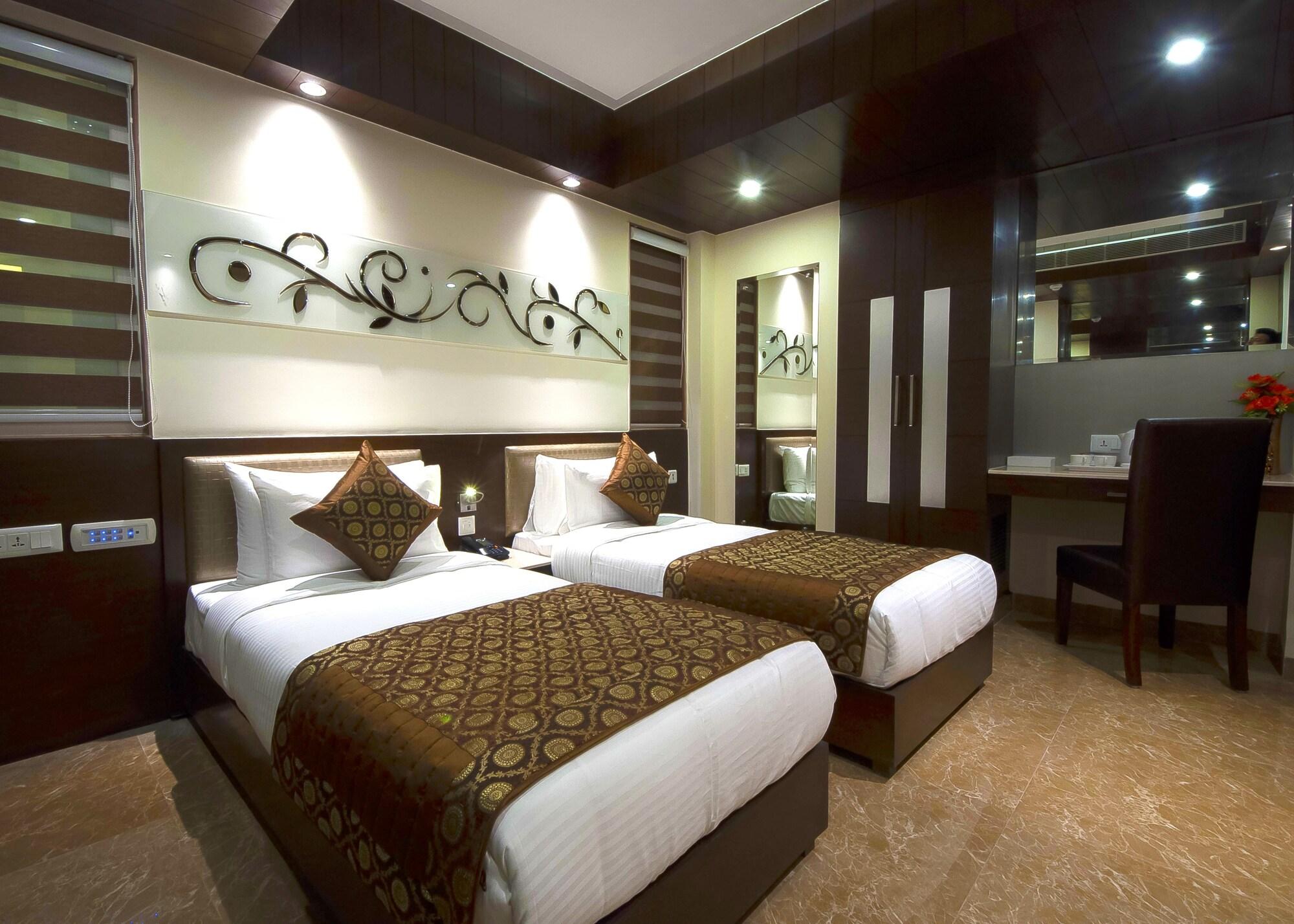 Hotel Golden Grand Delhi  Luaran gambar
