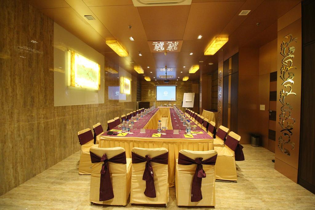 Hotel Golden Grand Delhi  Luaran gambar
