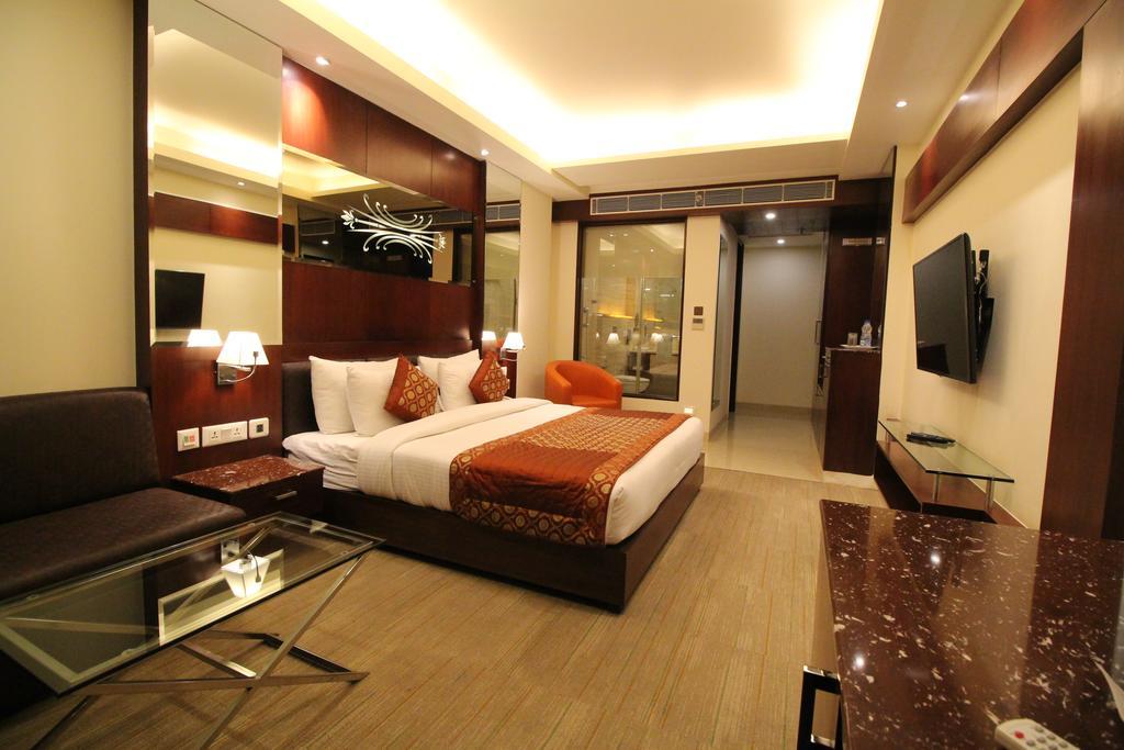 Hotel Golden Grand Delhi  Luaran gambar