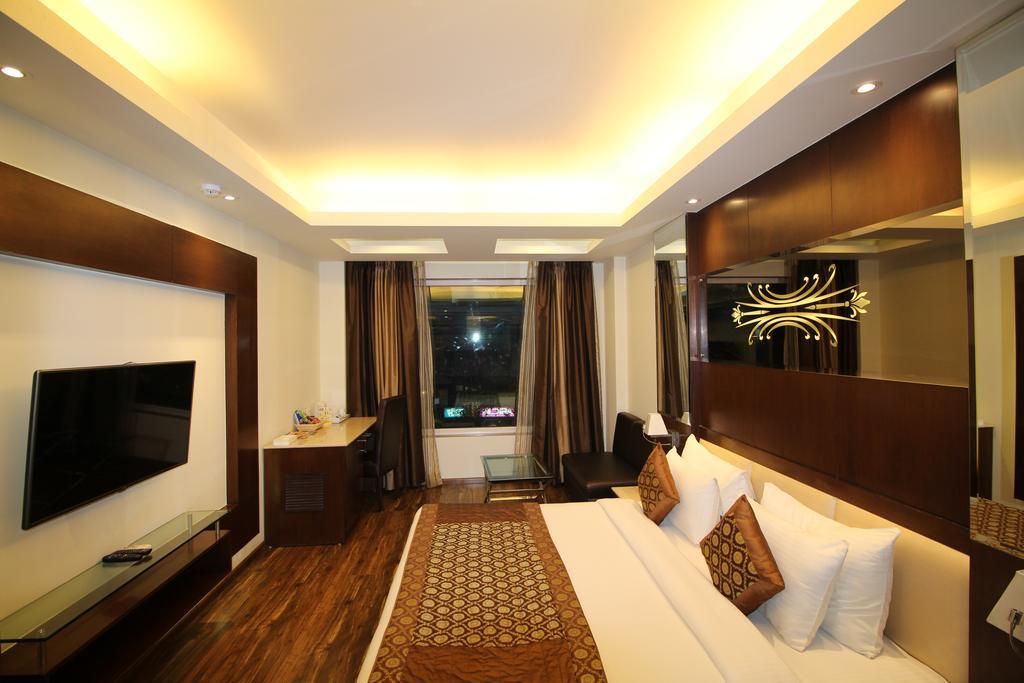 Hotel Golden Grand Delhi  Luaran gambar