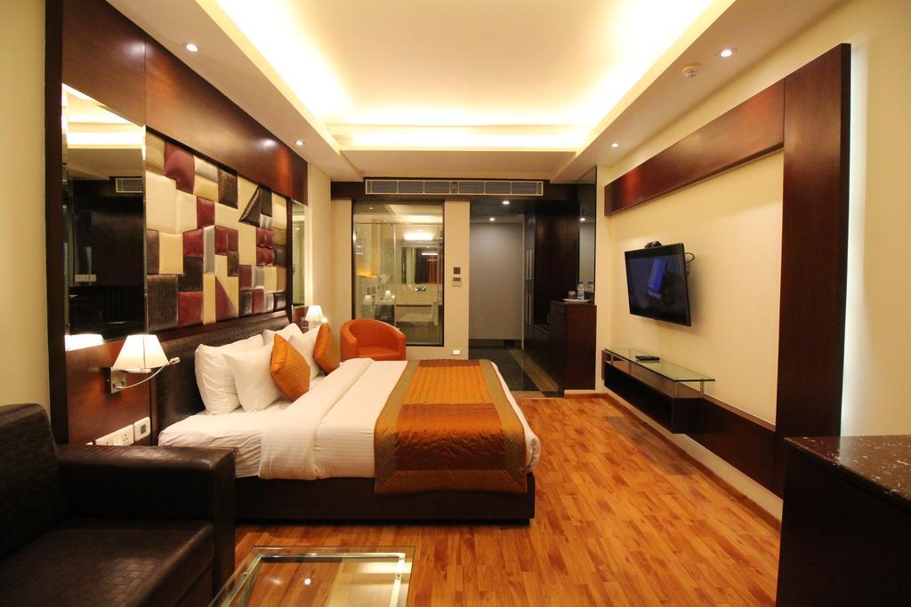 Hotel Golden Grand Delhi  Luaran gambar